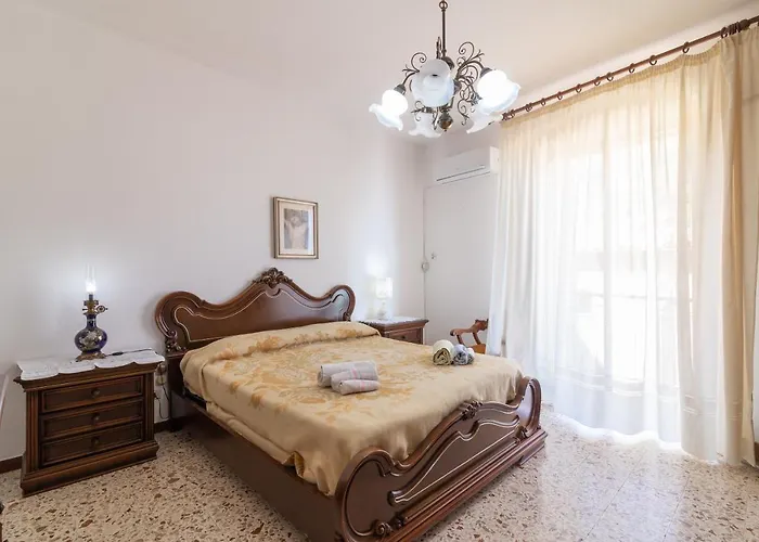 Angolo Di Cielo 別荘 カステッランマーレ・デル・ゴルフォ